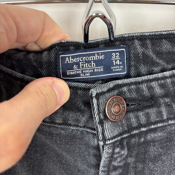 Abercrombie and Fitch Simone High Rise Slim Jeans 32/ 14R Black 99% cotton - Picture 6 of 7